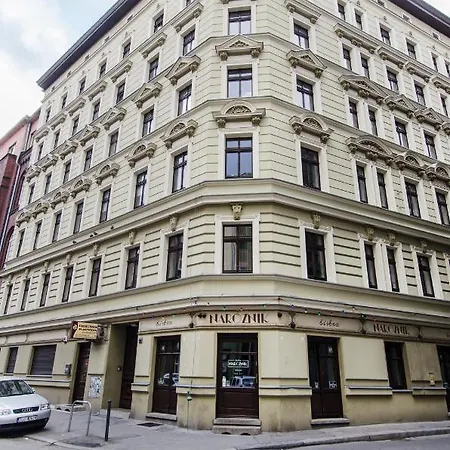 Apartmán Smart Management Ludwik Rydygier
